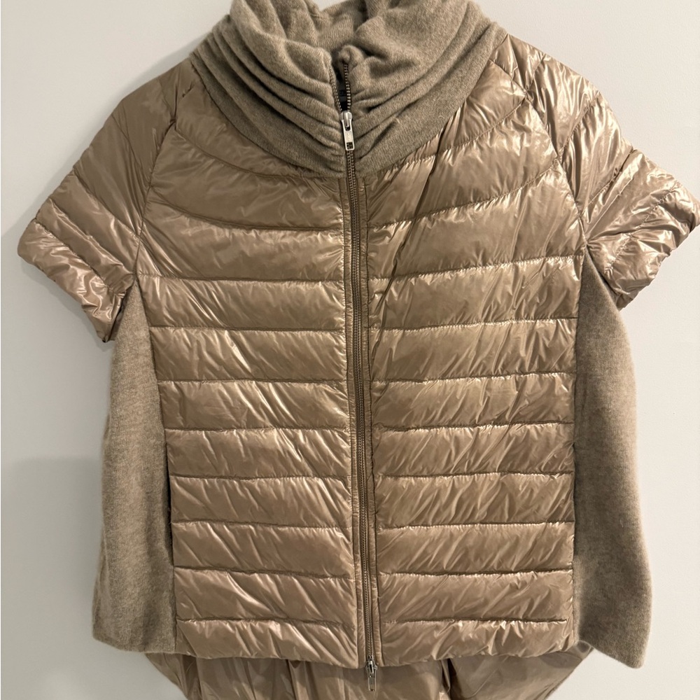 Chic Women's Puffer Jacket in Metallic Tan